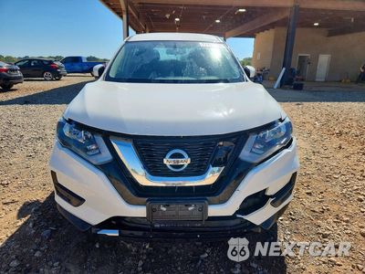 Piąte zdjęcie samochodu w środku: 2017 NISSAN ROGUE S VIN:JN8AT2MT6HW131751 - miniatura