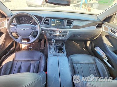 Zdjęcie 8 z 13 samochodu: 2017 GENESIS G80 3.8 VIN:KMHGN4JE9HU173632 - miniatura
