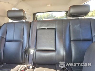 Zdjęcie 10 z 13 samochodu: 2008 GMC YUKON XL K1500 VIN:1GKFK16348J200854 - miniatura