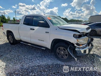 Czwarte zdjęcie samochodu z boku: 2017 TOYOTA TUNDRA SR5 VIN:5TFRW5F14HX220747 - miniatura