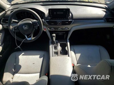 Zdjęcie 8 z 13 samochodu: 2019 HONDA ACCORD LX VIN:1HGCV1F1XKA159174 - miniatura