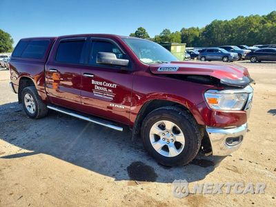 Czwarte zdjęcie samochodu z boku: 2020 RAM 1500 BIG HORN/LONE STAR VIN:1C6RREFT5LN312227 - miniatura
