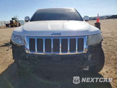 Piąte zdjęcie samochodu w środku: 2013 JEEP GRAND CHEROKEE LAREDO VIN:1C4RJEAG2DC595919 - miniatura