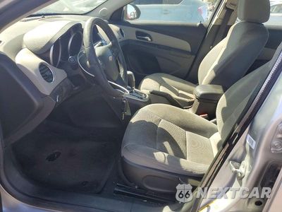 Zdjęcie 7 z 12 samochodu: 2015 CHEVROLET CRUZE LT VIN:1G1PC5SBXF7166813 - miniatura