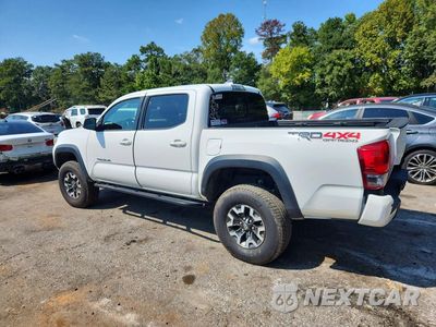 Drugie zdjęcie samochodu z przodu: 2017 TOYOTA TACOMA TRD OFF-ROAD VIN:5TFCZ5ANXHX075057 - miniatura