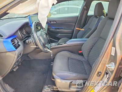 Zdjęcie 7 z 13 samochodu: 2021 TOYOTA C-HR XLE VIN:NMTKHMBX1MR119261 - miniatura