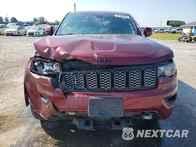 Piąte zdjęcie samochodu w środku: 2017 JEEP GRAND CHEROKEE LAREDO VIN:1C4RJFAG2HC946629 - miniatura