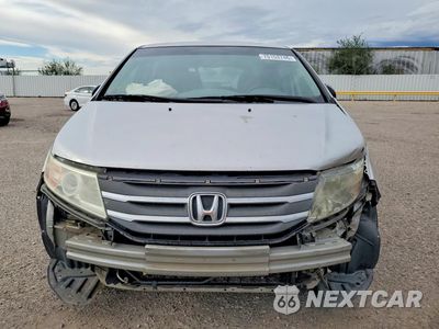 Piąte zdjęcie samochodu w środku: 2013 HONDA ODYSSEY EXL VIN:5FNRL5H68DB056201 - miniatura