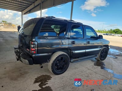 Trzecie zdjęcie samochodu z tyłu: 2005 GMC YUKON VIN:1GKEK13T35J131151 - miniatura