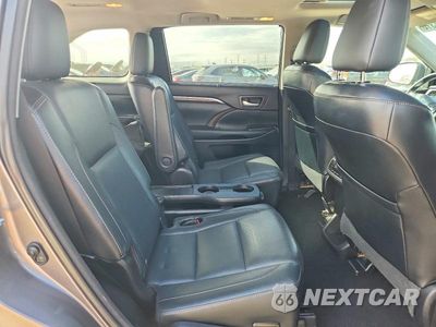 Zdjęcie 11 z 14 samochodu: 2015 TOYOTA HIGHLANDER LIMITED VIN:5TDDKRFH7FS166079 - miniatura