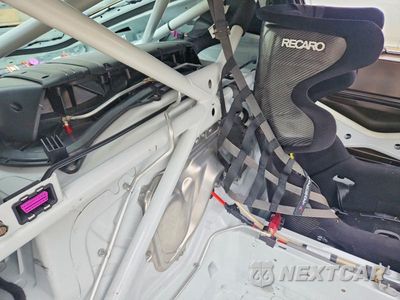 Zdjęcie 10 z 12 samochodu: 2024 PORSCHE CAYMAN GT4 VIN:WP0ZZZ986RK299750 - miniatura