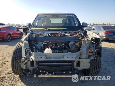 Piąte zdjęcie samochodu w środku: 2023 RIVIAN R1T ADVENTURE VIN:7FCTGAAA8PN019456 - miniatura