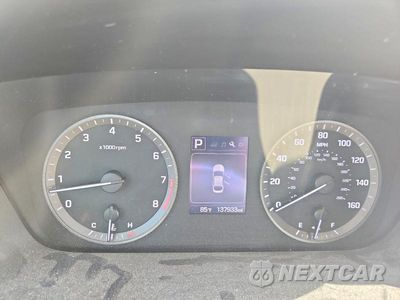 Zdjęcie 9 z 13 samochodu: 2016 HYUNDAI SONATA SE VIN:5NPE24AFXGH342031 - miniatura