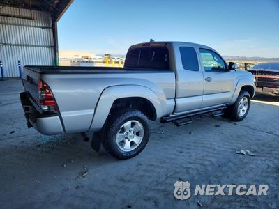 Trzecie zdjęcie samochodu z tyłu: 2012 TOYOTA TACOMA PRERUNNER ACCESS CAB VIN:5TFTU4GN1CX016651 - miniatura
