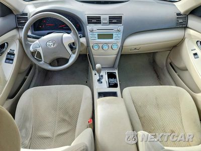 Zdjęcie 8 z 12 samochodu: 2007 TOYOTA CAMRY LE VIN:4T1BE46K07U653792 - miniatura