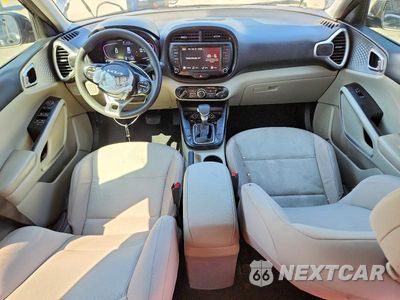 Zdjęcie 8 z 14 samochodu: 2023 KIA SOUL LX VIN:KNDJ23AU3P7889685 - miniatura