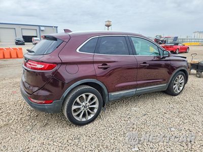 Trzecie zdjęcie samochodu z tyłu: 2019 LINCOLN MKC SELECT VIN:5LMCJ2C9XKUL03629 - miniatura