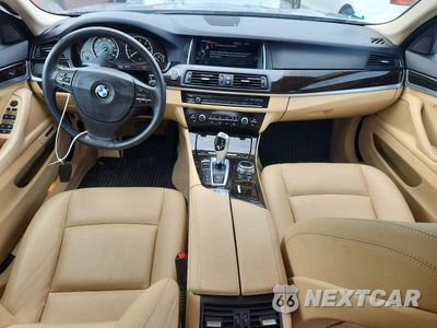 Zdjęcie 8 z 12 samochodu: 2014 BMW 535 XI VIN:WBA5B3C58ED538368 - miniatura