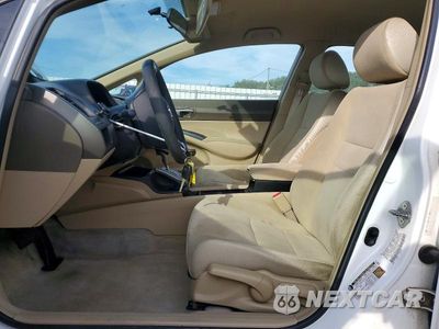 Zdjęcie 7 z 12 samochodu: 2007 HONDA CIVIC LX VIN:1HGFA16537L017546 - miniatura