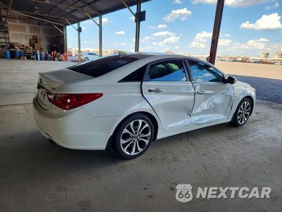 Trzecie zdjęcie samochodu z tyłu: 2013 HYUNDAI SONATA SE 2.0T VIN:5NPEC4AB1DH602127 - miniatura