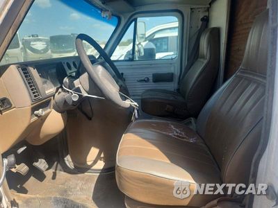 Zdjęcie 7 z 12 samochodu: 1995 CHEVROLET G30 BOX TRUCK VIN:1GBHG31K1SF224186 - miniatura