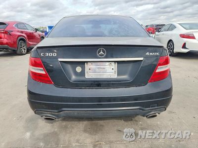Zdjęcie 6 z 13 samochodu: 2014 MERCEDES-BENZ C 300 4MATIC VIN:WDDGF8AB3EG208664 - miniatura