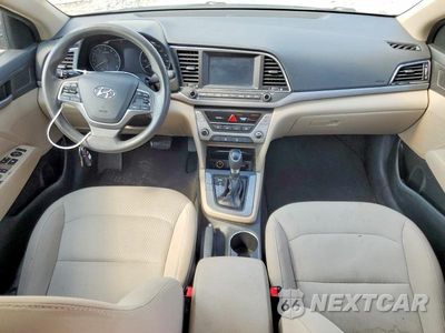 Zdjęcie 8 z 12 samochodu: 2017 HYUNDAI ELANTRA SE VIN:5NPD84LF3HH128958 - miniatura