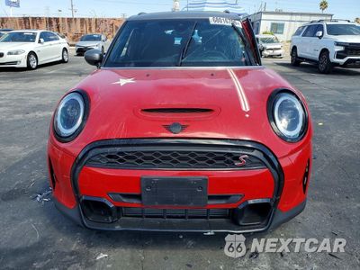Piąte zdjęcie samochodu w środku: 2023 MINI COOPER S VIN:WMW53DK0XP2T39488 - miniatura