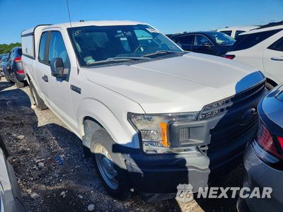 Czwarte zdjęcie samochodu z boku: 2018 FORD F150 SUPER CAB VIN:1FTEX1CB4JKF15853 - miniatura