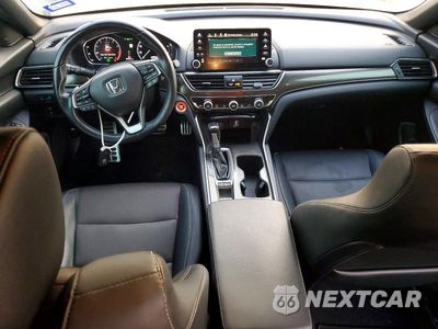 Zdjęcie 8 z 12 samochodu: 2019 HONDA ACCORD VIN:1HGCV1F31KA012758 - miniatura