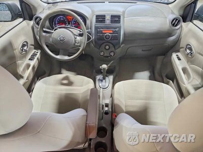 Zdjęcie 8 z 12 samochodu: 2013 NISSAN VERSA 1.6 S VIN:3N1CN7AP2DL830770 - miniatura