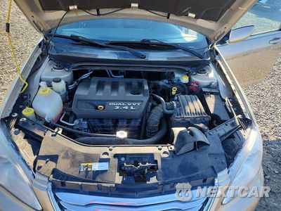 Zdjęcie 11 z 12 samochodu: 2014 CHRYSLER 200 TOURING VIN:1C3CCBAB4EN210759 - miniatura