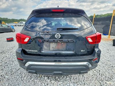 Zdjęcie 6 z 12 samochodu: 2019 NISSAN PATHFINDER SV VIN:5N1DR2MN1KC632219 - miniatura