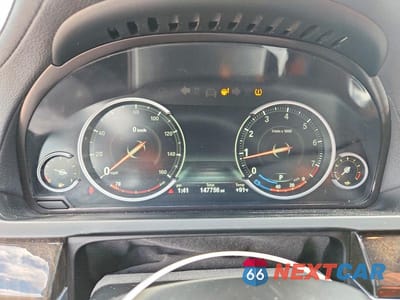 Zdjęcie 9 z 13 samochodu: 2014 BMW 740 LI VIN:WBAYE4C50ED138749 - miniatura