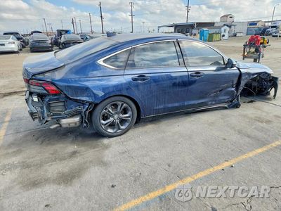 Trzecie zdjęcie samochodu z tyłu: 2024 HONDA ACCORD HYBRID EXL VIN:1HGCY2F65RA040922 - miniatura