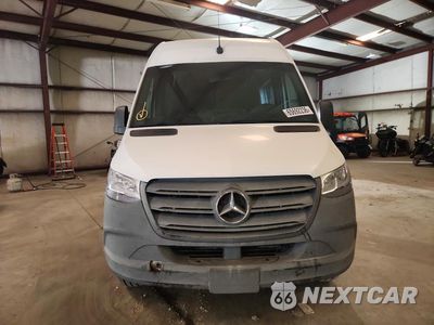 Piąte zdjęcie samochodu w środku: 2020 MERCEDES-BENZ SPRINTER 2500 DELIVERY VAN VIN:W1W40BHY3LT035761 - miniatura