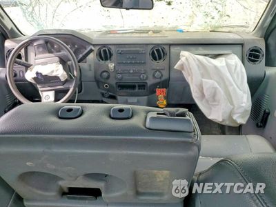 Zdjęcie 8 z 12 samochodu: 2012 FORD F250 SUPER DUTY VIN:1FT7W2B6XCEA42712 - miniatura