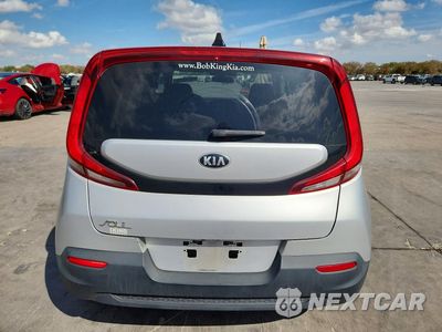 Zdjęcie 6 z 12 samochodu: 2021 KIA SOUL LX VIN:KNDJ22AU6M7738488 - miniatura