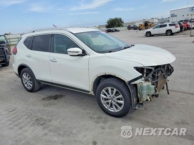 Czwarte zdjęcie samochodu z boku: 2018 NISSAN ROGUE SV VIN:KNMAT2MV7JP559907 - miniatura