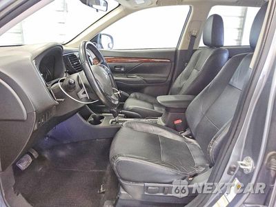 Zdjęcie 7 z 12 samochodu: 2014 MITSUBISHI OUTLANDER GT VIN:JA4JZ4AX6EZ003558 - miniatura