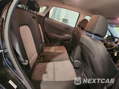 Zdjęcie 10 z 12 samochodu: 2021 HYUNDAI KONA SE VIN:KM8K1CAA1MU644034 - miniatura