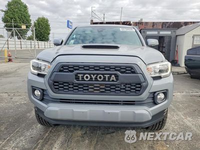 Piąte zdjęcie samochodu w środku: 2020 TOYOTA TACOMA TRD SPORT VIN:3TMCZ5AN0LM360915 - miniatura