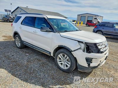 Czwarte zdjęcie samochodu z boku: 2018 FORD EXPLORER XLT VIN:1FM5K8D81JGB32798 - miniatura