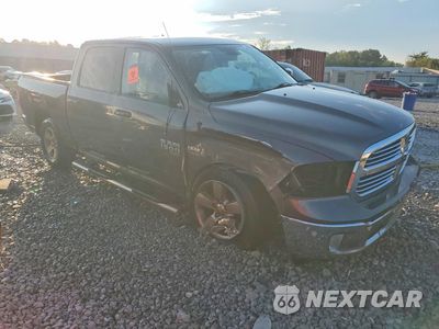 Czwarte zdjęcie samochodu z boku: 2019 RAM 1500 CLASSIC SLT VIN:1C6RR7LTXKS560263 - miniatura