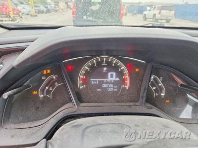 Zdjęcie 9 z 12 samochodu: 2016 HONDA CIVIC LX VIN:19XFC2F56GE080745 - miniatura