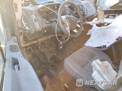 Zdjęcie 8 z 12 samochodu: 2019 FORD TRANSIT 250 DELIVERY VAN VIN:1FTYR3XM5KKB29068 - miniatura