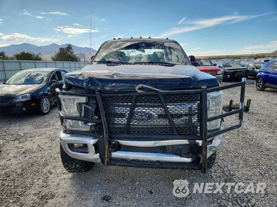 Piąte zdjęcie samochodu w środku: 2018 FORD F350 SUPER DUTY VIN:1FT8X3DTXJEB13964 - miniatura