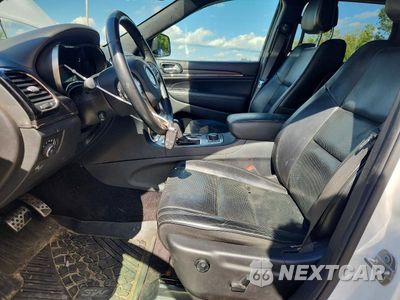 Zdjęcie 7 z 13 samochodu: 2019 JEEP GRAND CHEROKEE OVERLAND VIN:1C4RJFCG0KC578066 - miniatura