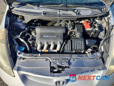 Zdjęcie 11 z 12 samochodu: 2007 HONDA FIT S VIN:JHMGD38697S004039 - miniatura