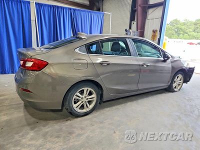 Trzecie zdjęcie samochodu z tyłu: 2018 CHEVROLET CRUZE LT VIN:1G1BE5SM0J7156578 - miniatura